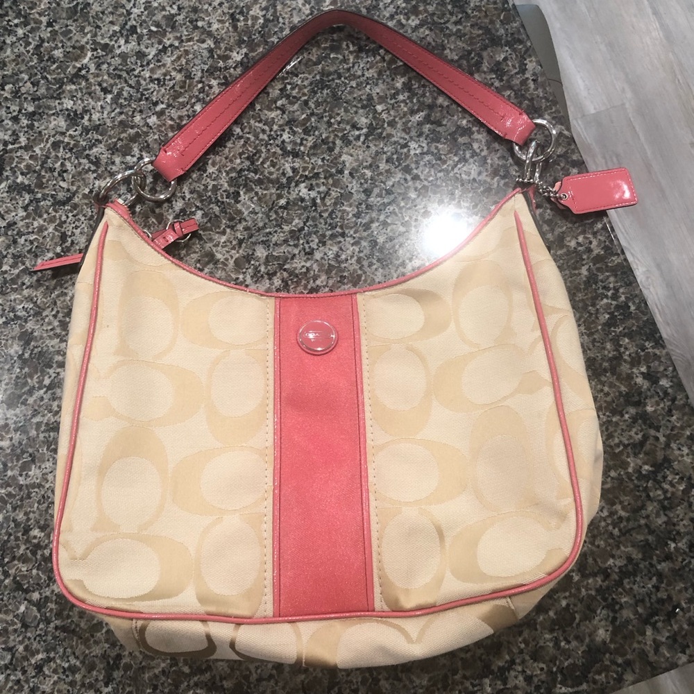 AUTHENTIC COACH HOBO STYLE HANDBAG - good used condition